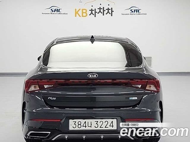 Kia K5 2021 — Şəkil 2/18