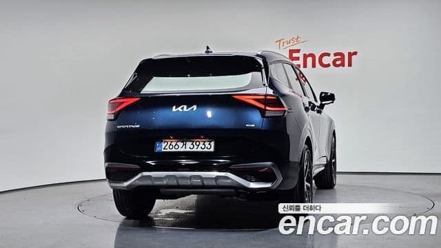 Kia Sportage 2022 — ფოტო 4/20