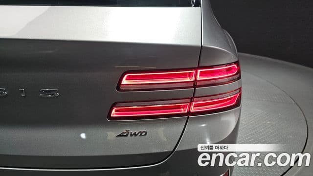 Genesis GV80 2021 — ფოტო 19/32