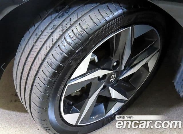 Hyundai Avante 2022 — Фото 20/20