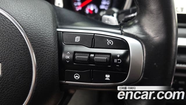 Kia K5 2023 — Şəkil 14/20