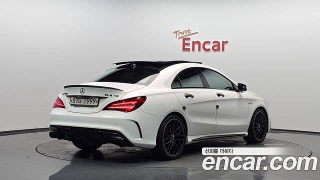 Mercedes-Benz CLA-Class 2019 — ფოტო 2/20