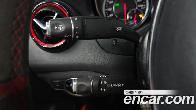Mercedes-Benz CLA-Class 2019 — ფოტო 18/20