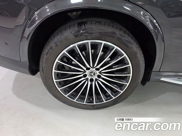 Mercedes-Benz GLC-Class 2024 — ფოტო 4/17