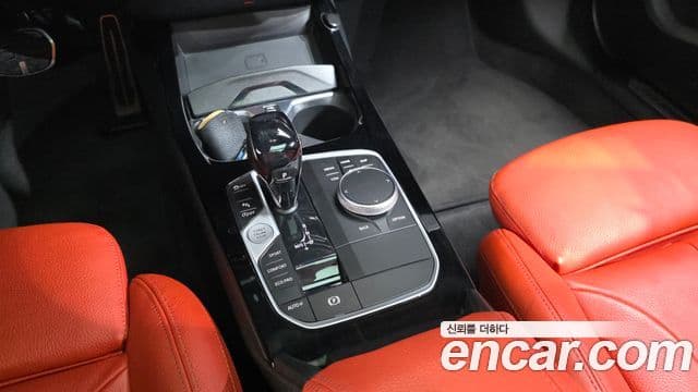 BMW 1 Series 2021 — Şəkil 9/20