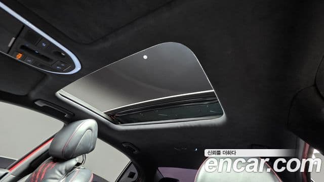 Genesis G70 2018 — ფოტო 13/20