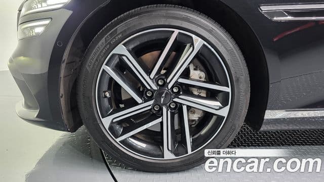 Genesis Electrified G80 2024 — Şəkil 5/20