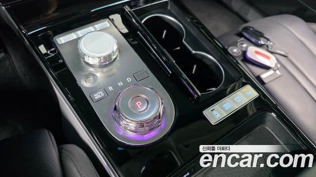 Genesis Electrified G80 2024 — Şəkil 9/20