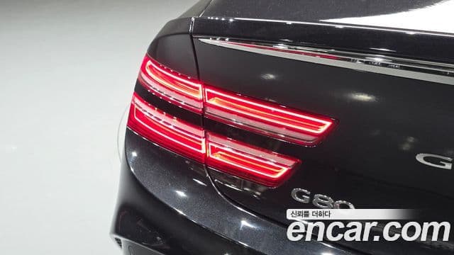 Genesis G80 2024 — Photo 33/36