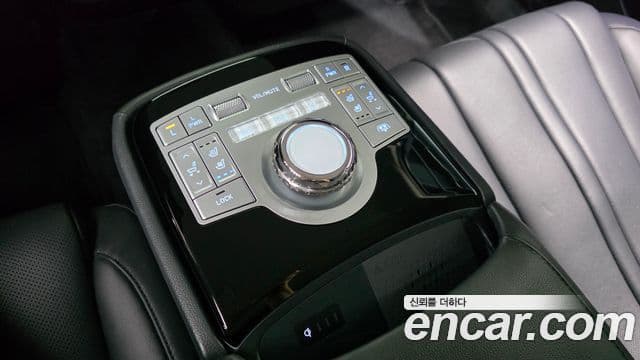 Genesis G80 2024 — Photo 7/36