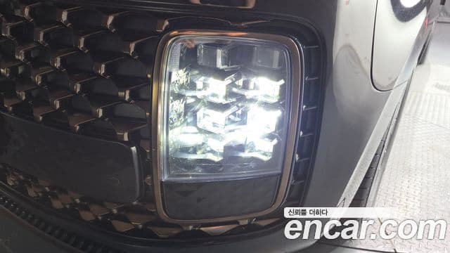Hyundai Staria 2021 — Photo 21/35