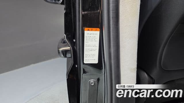Hyundai Staria 2021 — Photo 20/35