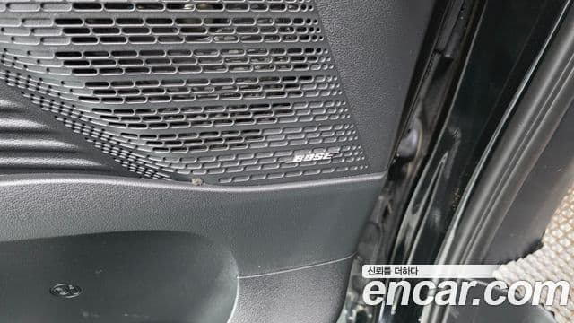 Hyundai Staria 2021 — Photo 7/35