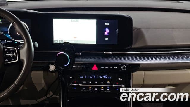 Kia Carnival 2021 — Şəkil 15/20