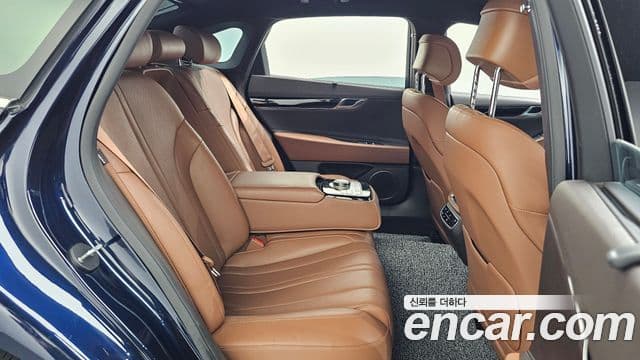 Genesis G80 2023 — Photo 13/34
