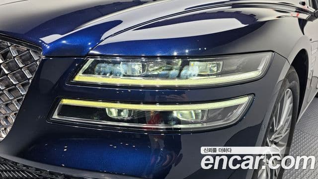 Genesis G80 2023 — Photo 19/34