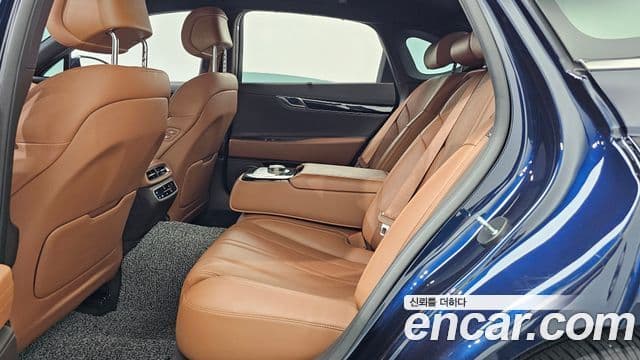 Genesis G80 2023 — Photo 24/34