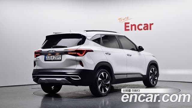 Kia Seltos 2021 — Şəkil 2/20