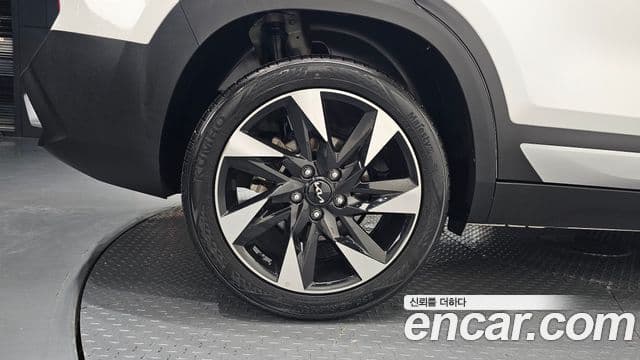 Kia Seltos 2021 — Şəkil 5/20