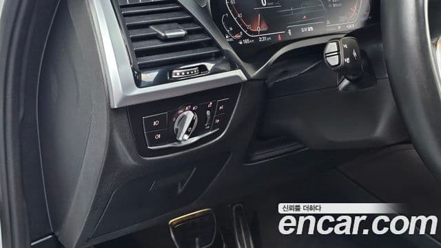 BMW X4 2019 — Şəkil 16/20