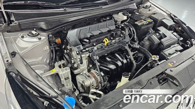 Hyundai Avante 2022 — ფოტო 6/20