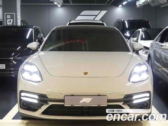 Porsche Panamera 2024 — Photo 1/19