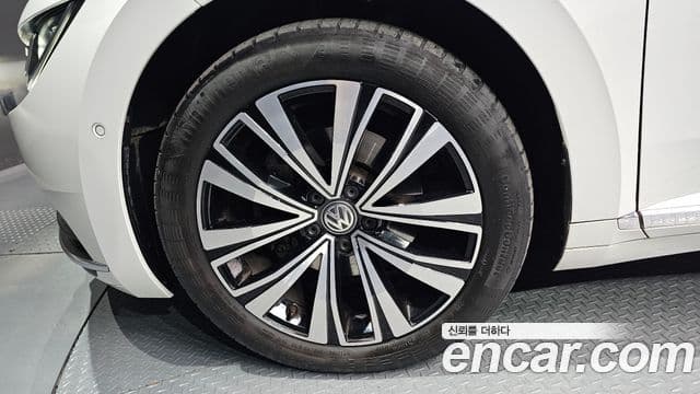 Volkswagen Arteon 2019 — Şəkil 5/20
