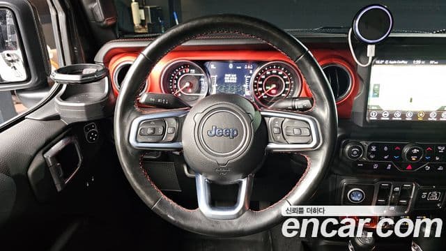 Jeep Gladiator 2020 — ფოტო 13/20