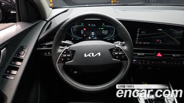 Kia Niro 2022 — Şəkil 13/20