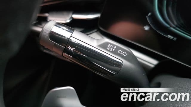 Kia Niro 2022 — Şəkil 17/20