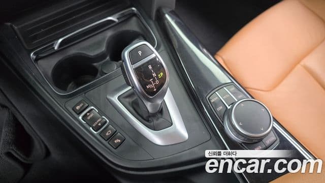 BMW 4 Series 2018 — Фото 9/20