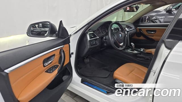 BMW 4 Series 2018 — Фото 10/20