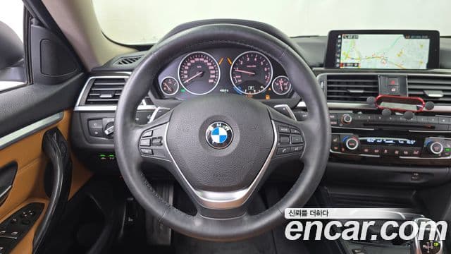BMW 4 Series 2018 — Фото 12/20