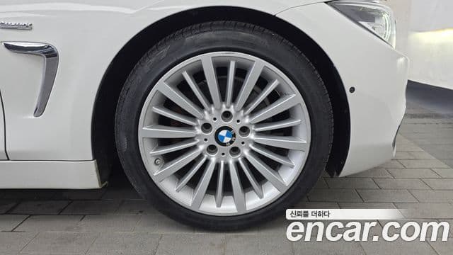 BMW 4 Series 2018 — ფოტო 9/35