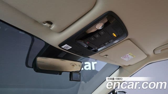 Kia Carnival 2021 — Фото 16/20