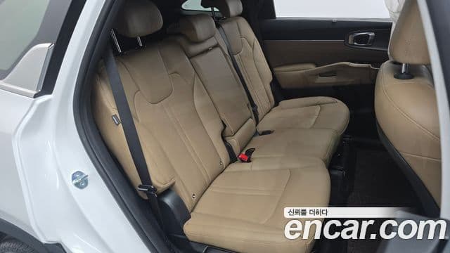 Kia Sorento 2024 — Şəkil 11/20