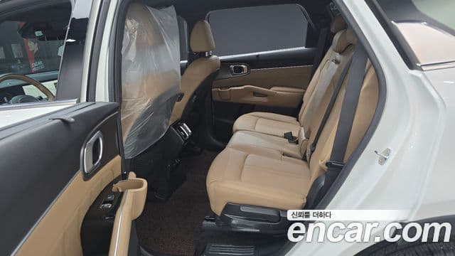 Kia Sorento 2024 — Şəkil 12/20