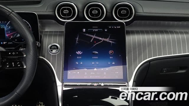 Mercedes-Benz GLC-Class 2023 — ფოტო 15/20