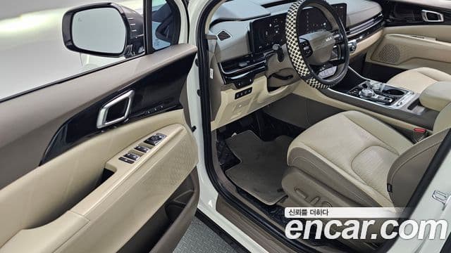 Kia Carnival 2025 — Şəkil 10/20