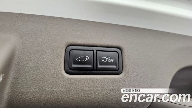 Kia Carnival 2025 — Şəkil 16/20