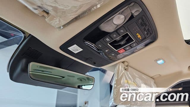 Kia Carnival 2025 — Photo 22/32