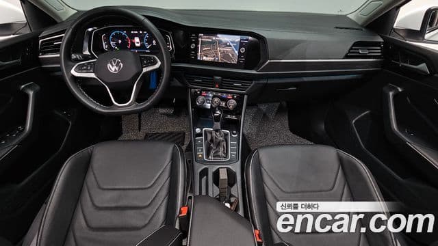 Volkswagen Jetta 2024 — Şəkil 7/20