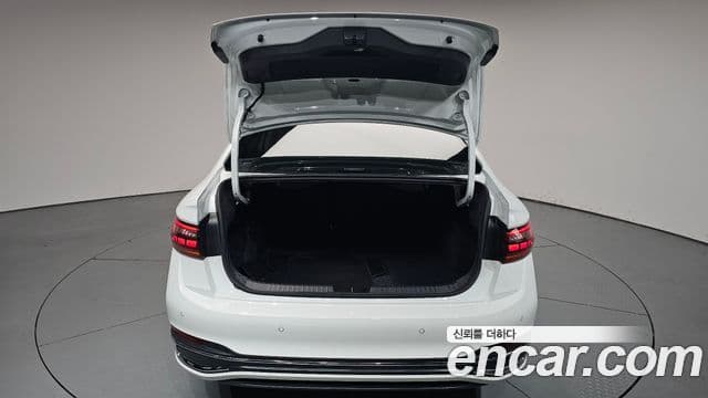 Volkswagen Jetta 2024 — Şəkil 20/20