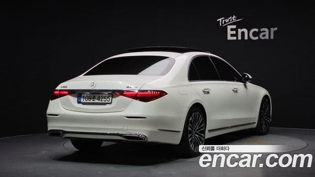 Mercedes-Benz S-Class 2022 — Фото 2/20