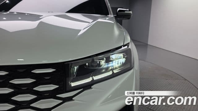 Renault Samsung Grand Koleos 2025 — ფოტო 30/34