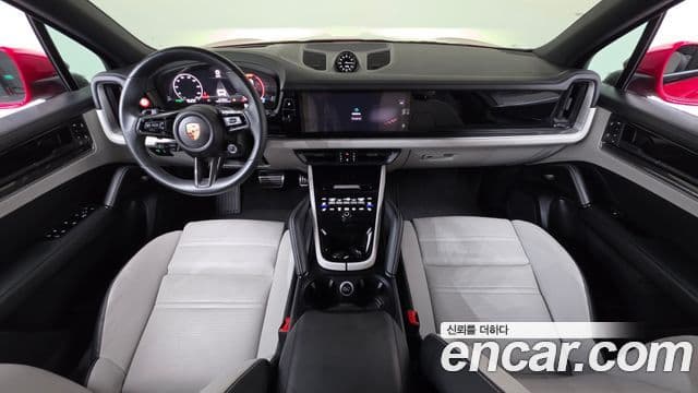 Porsche Cayenne 2024 — ფოტო 7/20