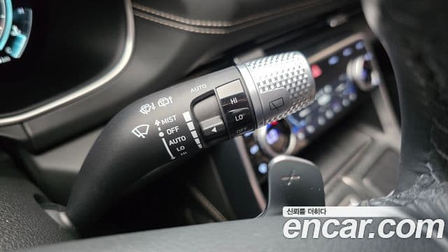 Genesis GV80 2023 — ფოტო 16/20