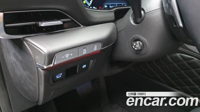 Genesis GV80 2023 — ფოტო 18/20