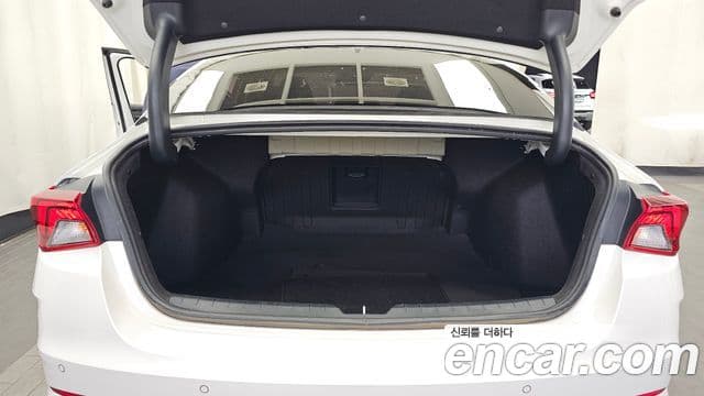 Kia K5 2021 — Şəkil 20/20