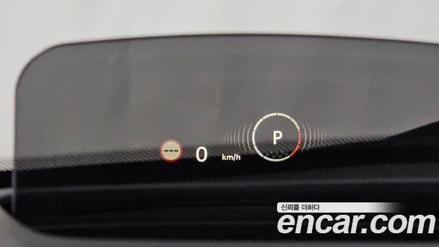 Mini Cooper Electric 2023 — ფოტო 8/20